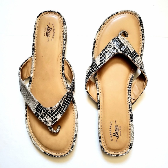 bass and co sandals